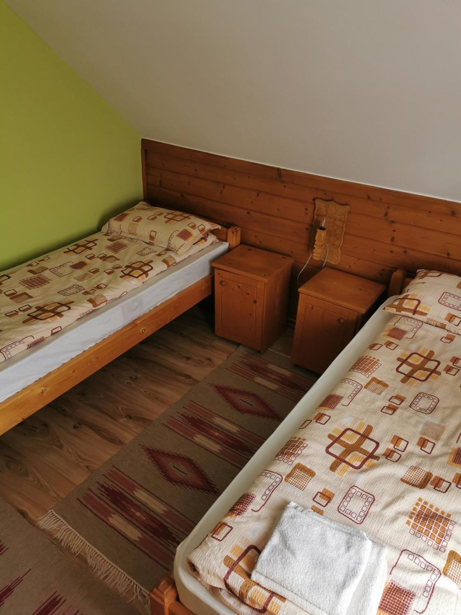 Emilia Vendeghaz Hotel Ciumani Eksteriør billede