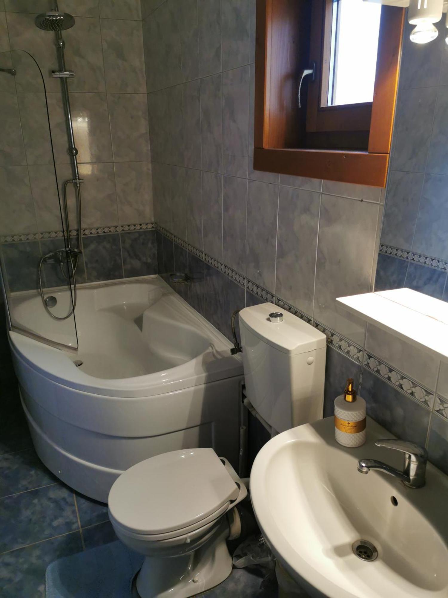 Emilia Vendeghaz Hotel Ciumani Eksteriør billede